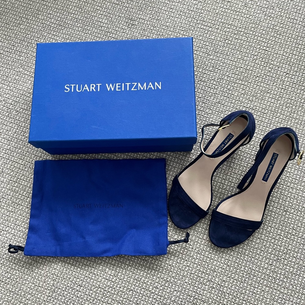 Stuart Weitzman Nearly Nude Block Heel